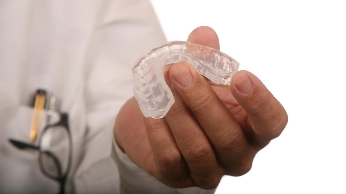 Dental Solutions Blog Why Do My Teeth Keep Chipping? 72401